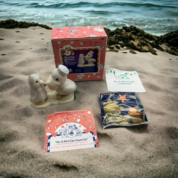 Precious Moments Figurine Birthday Club Yer A Pel-i-can Count On Pelican BC942 - Picture 1 of 14
